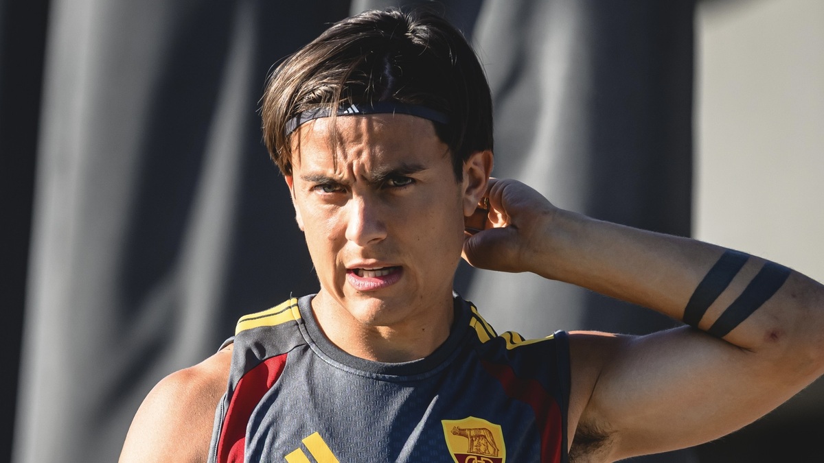 AS Roma Training Session