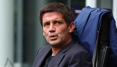 Chivu (3)