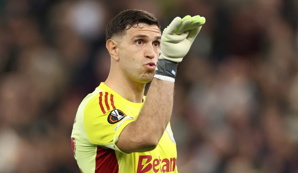 Dibu Martinez