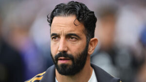 Fulham v Manchester United - Premier League